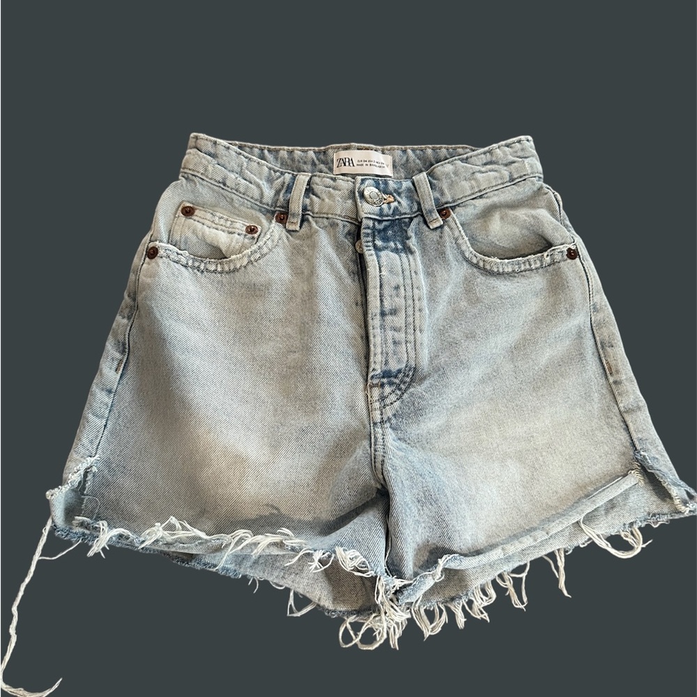 Short jeans